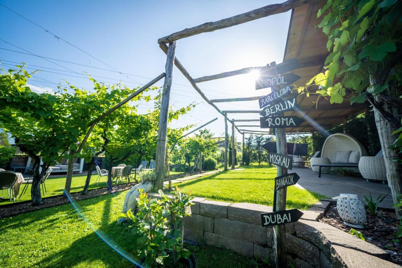 Hotel Frangart An Der Weinstrasse Appiano Sulla Strada Del Vino Kültér fotó